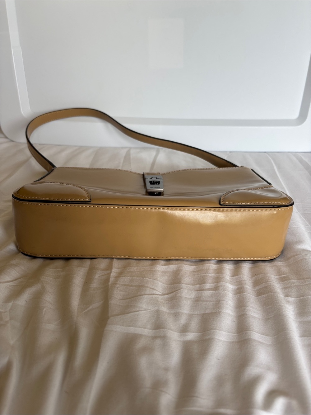 Guess Patent Leather Y2K Shoulder Bag Tan - Picture 7 of 13